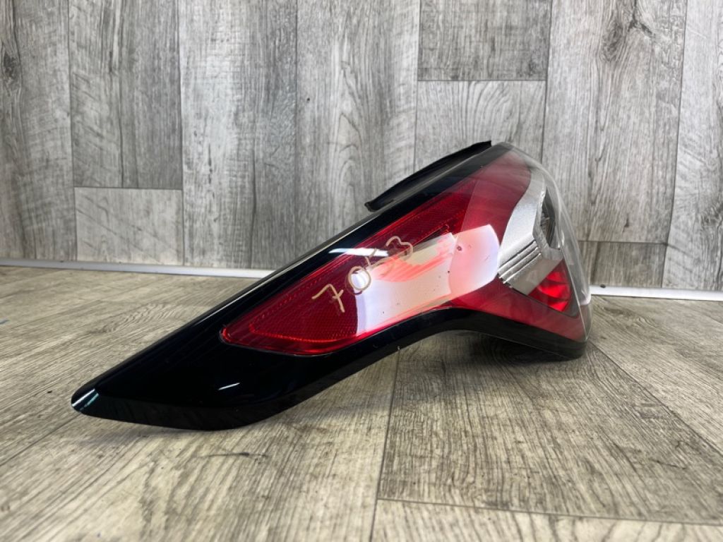 GJ5Z-13405-C | Ліхтар зовнішній задн. лів. FORD ESCAPE 12-19 - Фото 3