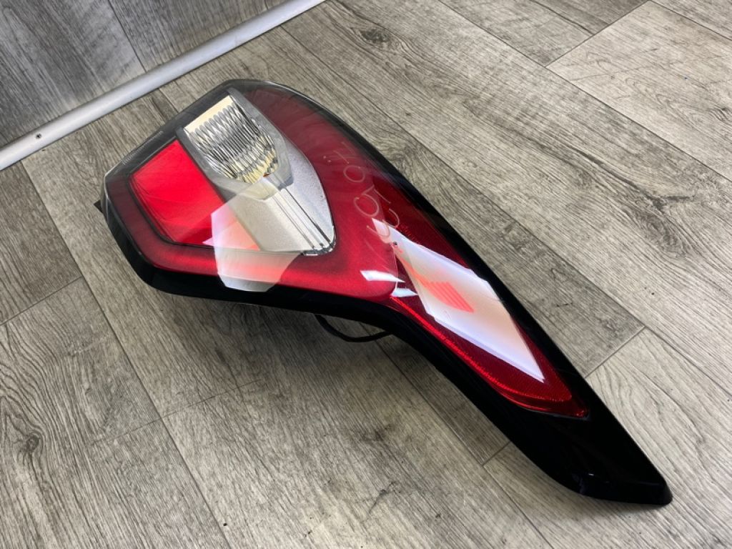 GJ5Z-13404-C | Ліхтар зовнішній задн. прав. FORD ESCAPE 12-19 - Фото 2