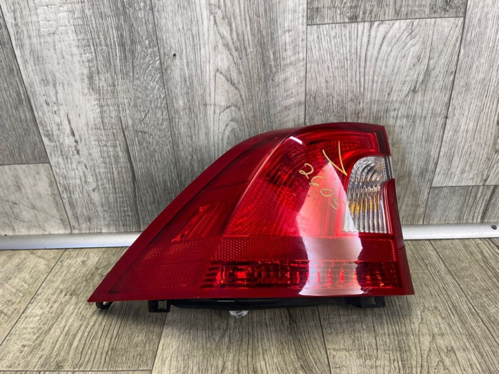 31395930 | Ліхтар зовнішній задн. лів. VOLVO S60 13-18 - Фото 4