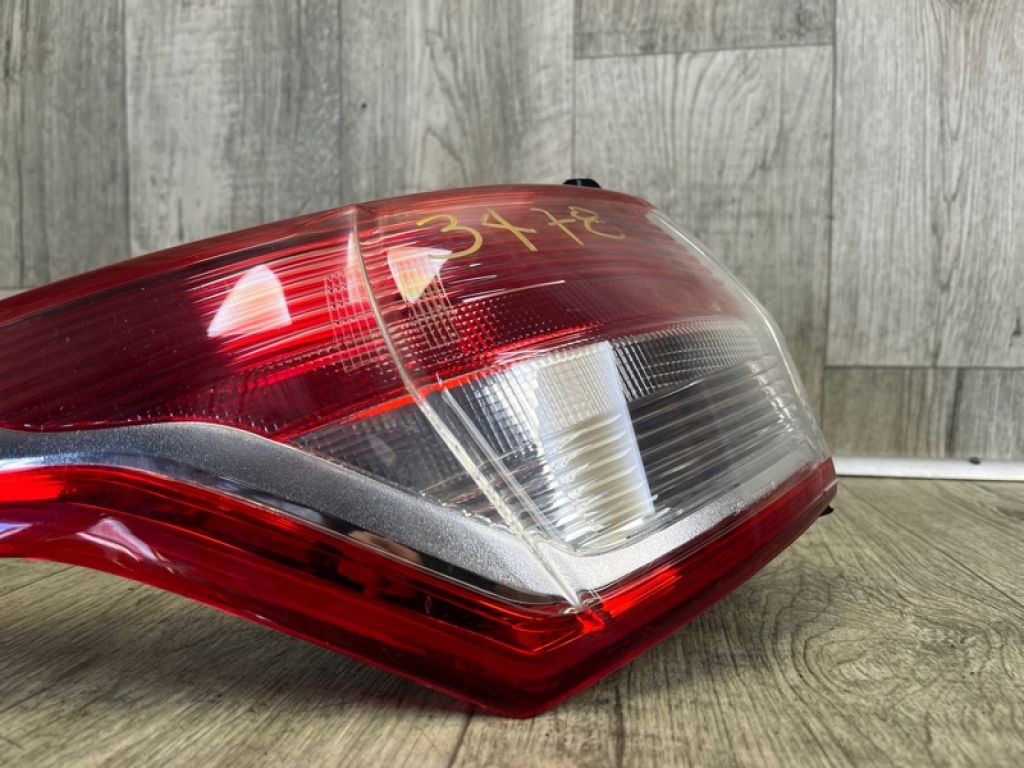 CJ5Z-13405-B | Ліхтар зовнішній задн. лів. FORD ESCAPE 12-19 - Фото 2