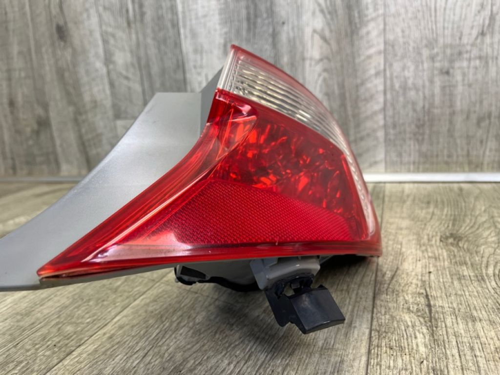 8155006470 | Ліхтар зовнішній задн. прав. TOYOTA CAMRY 50 12-15 - Фото 2