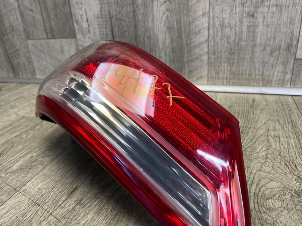 8156133460 | Ліхтар зовнішній задн. лів. TOYOTA CAMRY 40 06-11 - Фото 4