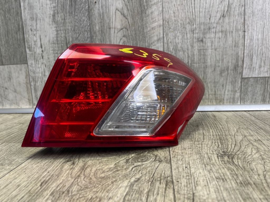 8155133500 | Ліхтар зовнішній задн. прав. LEXUS ES350 06-12