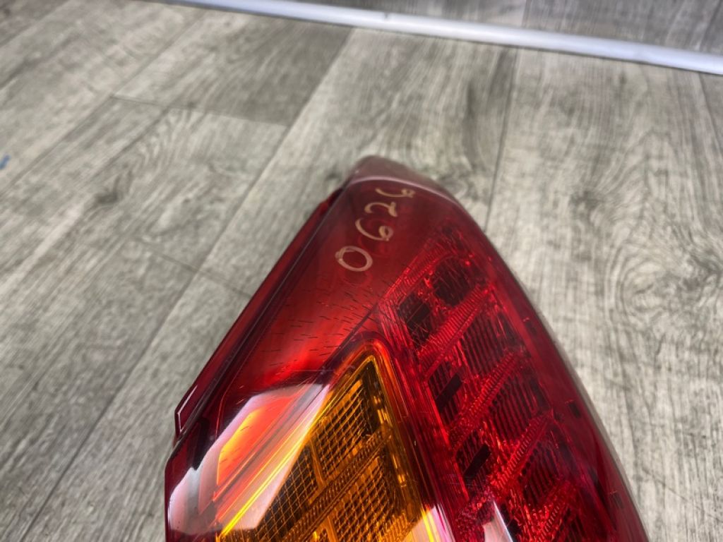 26550-1AA0A | Ліхтар зовнішній задн. прав. NISSAN MURANO Z51 07-14 - Фото 3