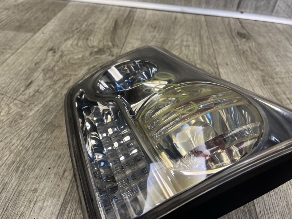 81580-0E010 | Ліхтар внутрішній задн. прав. LEXUS RX300/330/350/400 03-09 - Фото 5