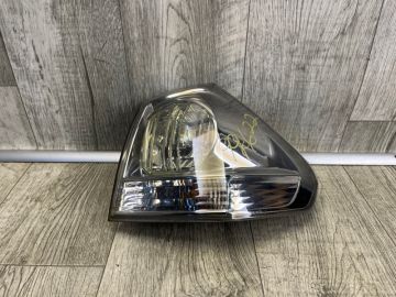 Ліхтар зовнішній задн. прав. LEXUS RX300/330/350/400 03-09