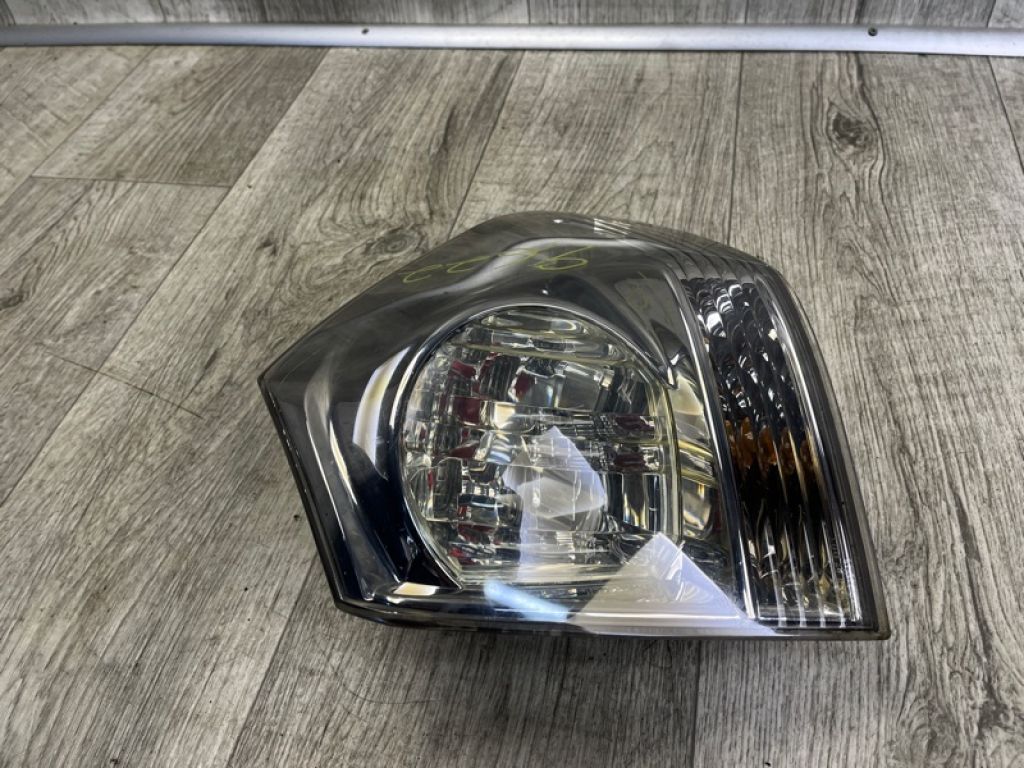 815500E010 | Ліхтар зовнішній задн. прав. LEXUS RX300/330/350/400 03-09 - Фото 3