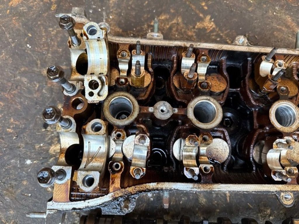 11101-0H010 | Головка блоку циліндрів TOYOTA CAMRY 40 06-11 - Фото 5