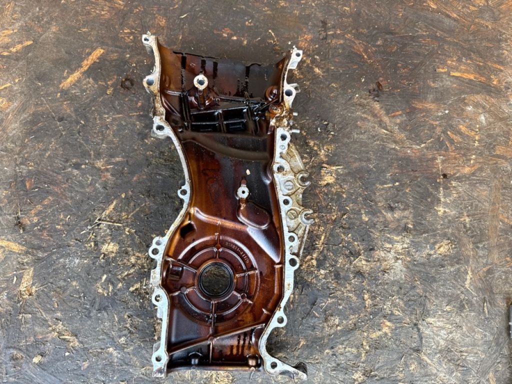 11310-0H011 | Кришка ГРМ TOYOTA CAMRY 40 06-11 - Фото 2