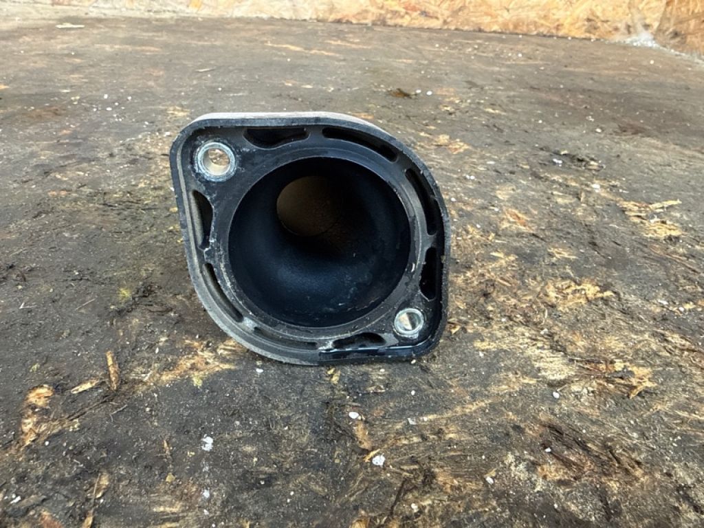 16321-0H011 | Крышка термостата TOYOTA CAMRY 40 06-11 - Фото 2