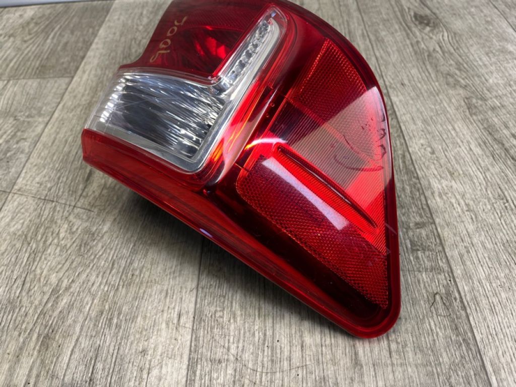 8156006470 | Ліхтар зовнішній задн. лів. TOYOTA CAMRY 50 12-15 - Фото 3