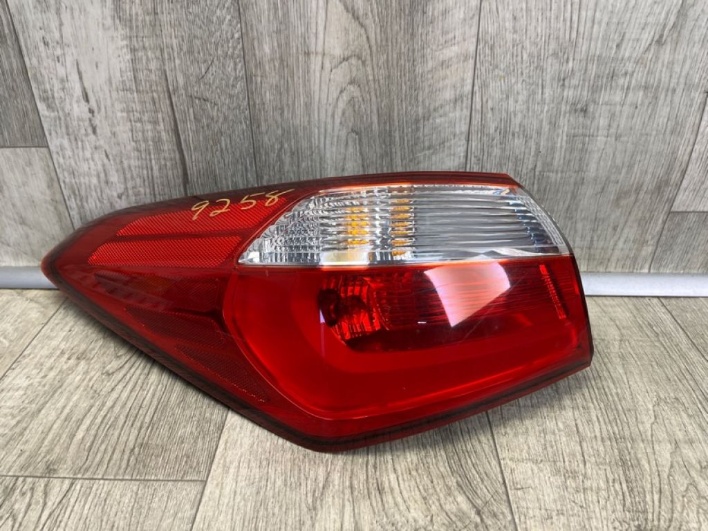 92401-A7000 | Ліхтар зовнішній задн. лів. KIA FORTE YD 12-