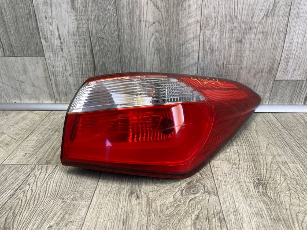 92402-A7000 | Ліхтар зовнішній задн. прав. KIA FORTE YD 12-