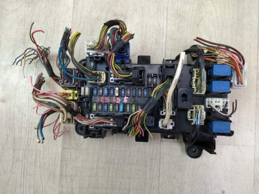 36710-64J00 | Блок предохранителей салон SUZUKI GRAND VITARA 05-15