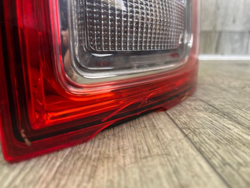 5272908AA | Ліхтар зовнішній задн. прав. JEEP COMPASS 06-16 - Фото 4