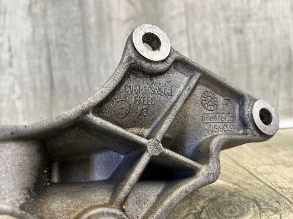 CV6Z-3K305-E | Кронштейн промежуточного вала FORD FUSION 14- - Фото 4