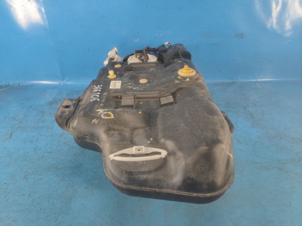 22111-35000 | Паливний бак SSANGYONG TIVOLI 15-19 - Фото 2