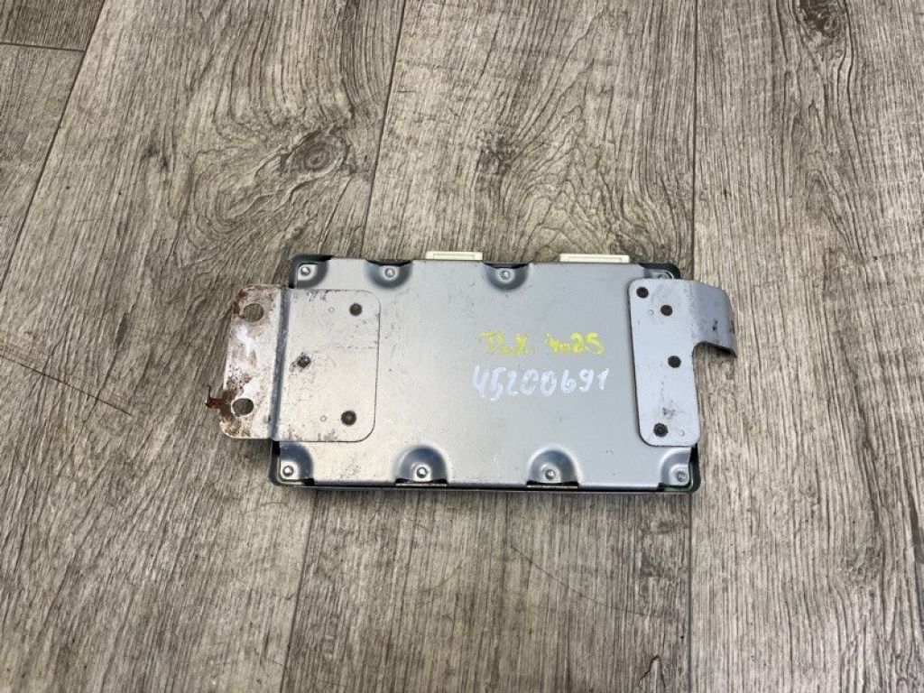 39300-TZ3-A02 | Блок керування підвіскою ACURA TLX 14-17 - Фото 4