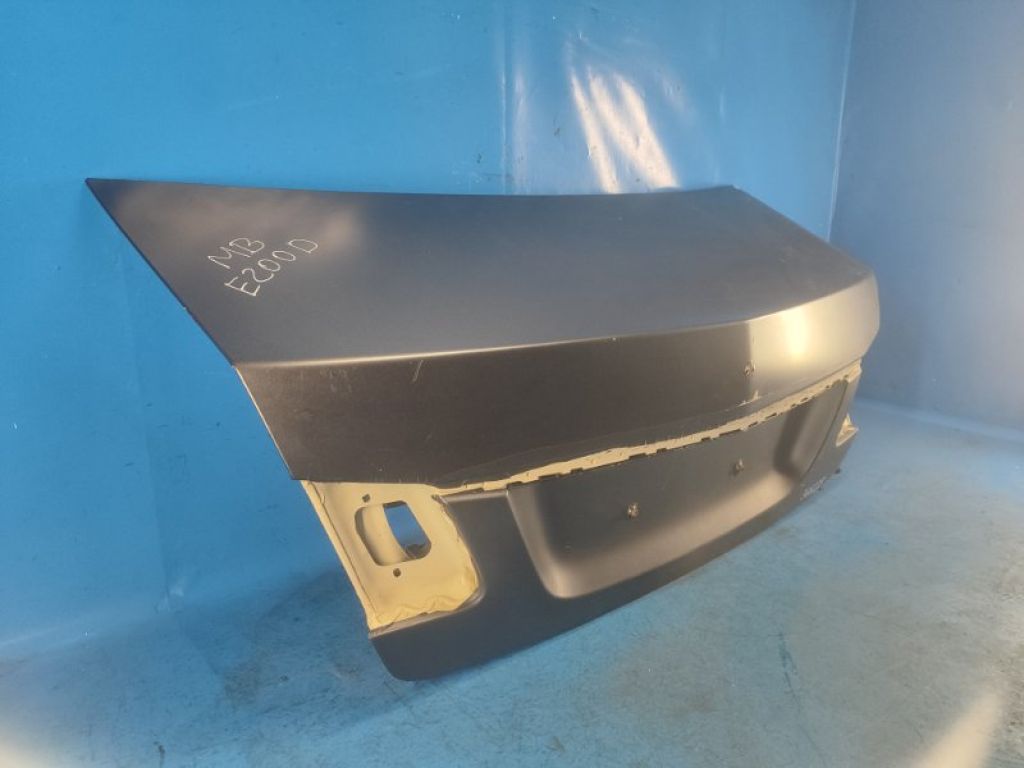 A 212 750 02 75 | Крышка багажника MERCEDES E-CLASS W212 09-16 - Фото 4