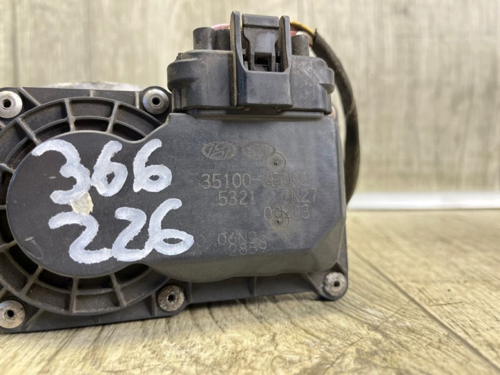 35100 2E000 | Дросельна заслінка HYUNDAI ELANTRA MD 10-15 - Фото 3