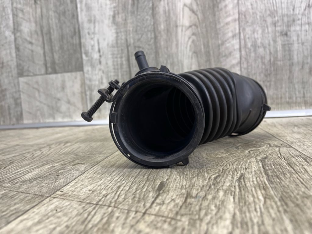 28138 3X300 | патрубок повітряного фільтра HYUNDAI ELANTRA MD 10-15 - Фото 3