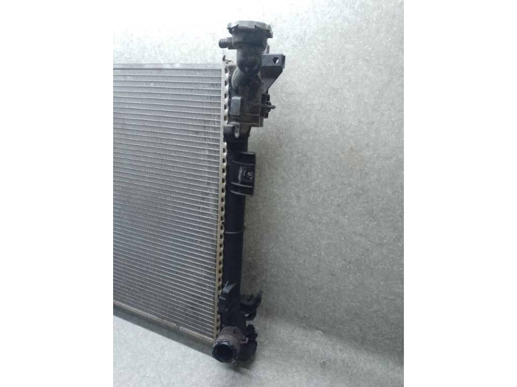 4677755AE | Радиатор основной CHRYSLER TOWN &amp, COUNTRY (RT) - Фото 2