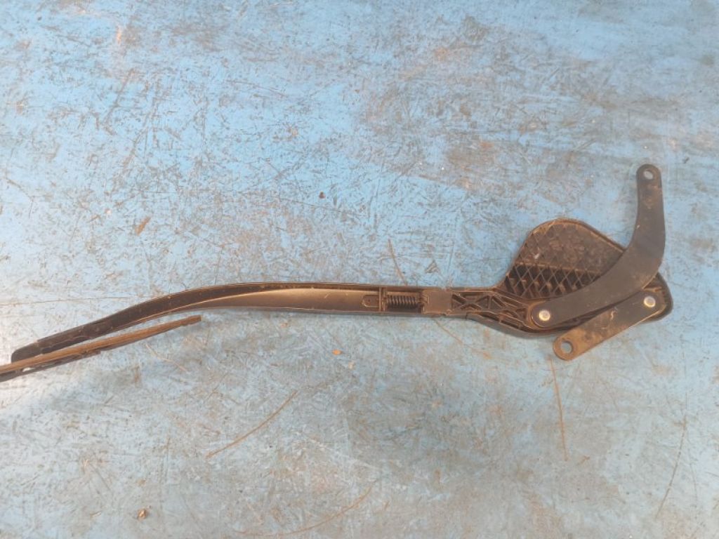 85211-47100 | Повідець склоочисника передній прав. TOYOTA PRIUS - 30 09-17 - Фото 2