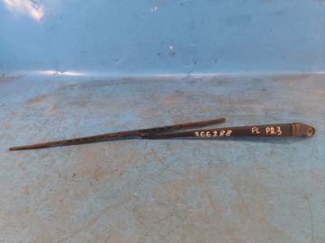 Повідець склоочисника передній лів. TOYOTA PRIUS - 30 09-17