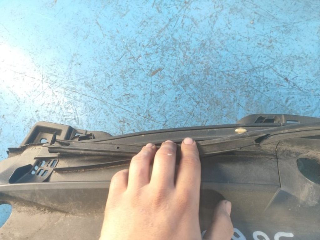 55708-47110 | Пластик під лобове скло / Жабо TOYOTA PRIUS - 30 09-17 - Фото 6