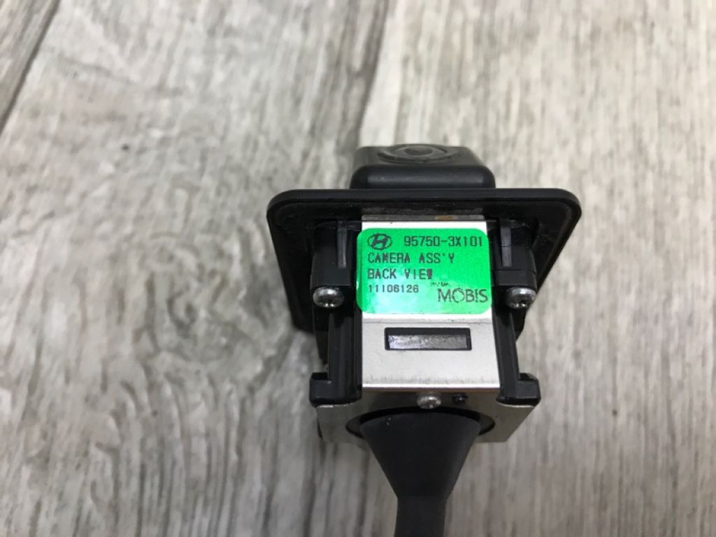 95750 3X101 | Камера заднього виду HYUNDAI ELANTRA MD 10-15 - Фото 6