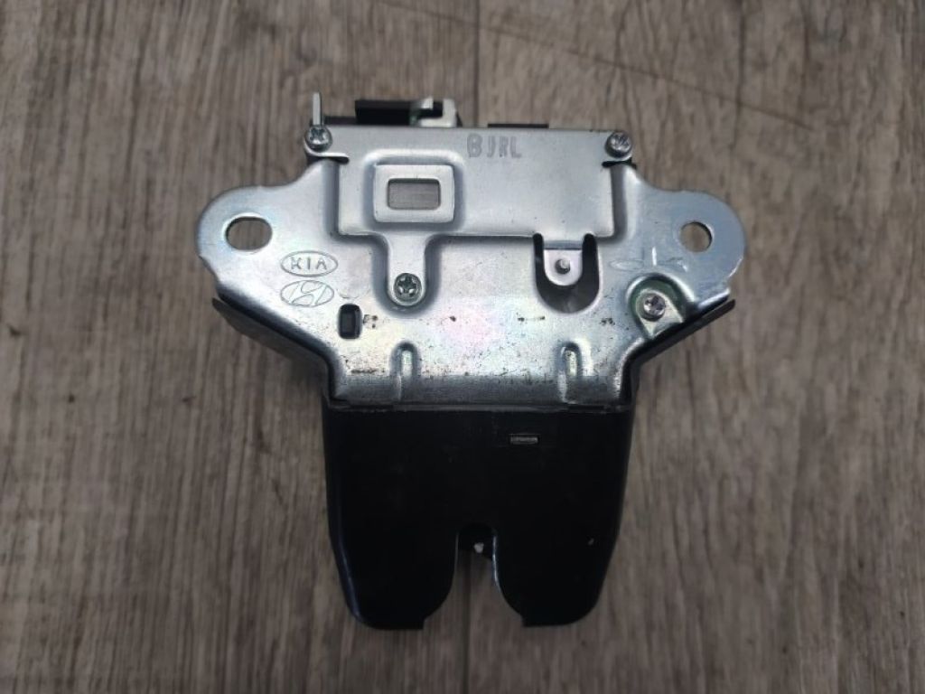 81230 3X010 | Замок кришки багажника HYUNDAI ELANTRA MD 10-15 - Фото 2