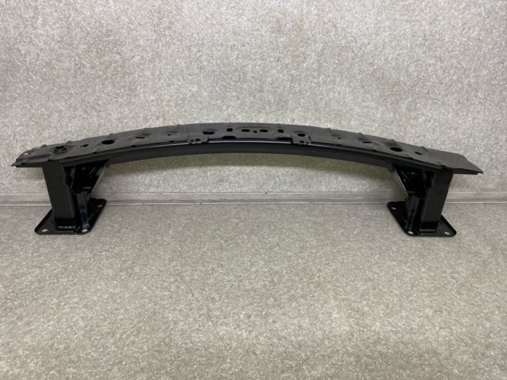 DGH950070A | Підсилювач переднього бампера MAZDA CX-30 19-