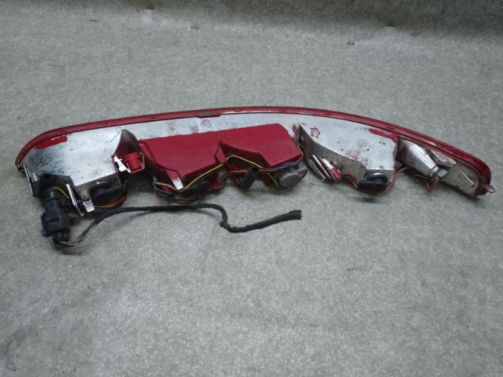 8R0 945 096 B | ліхтар заднього ходу прав. AUDI Q5 08-16 - Фото 3