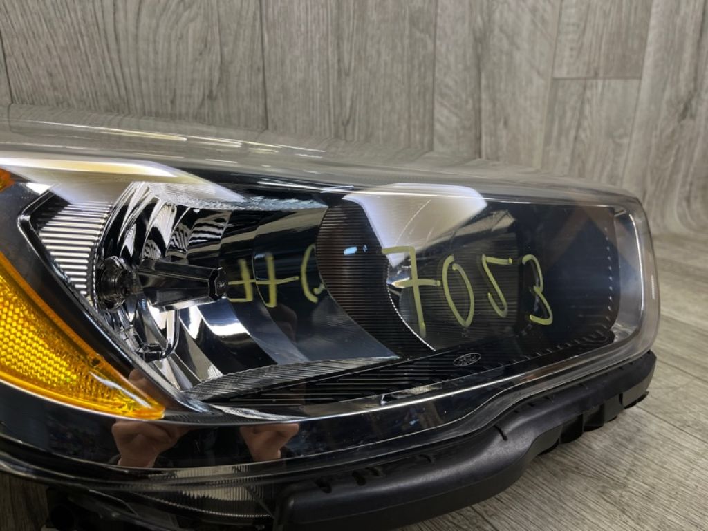 GJ5Z-13008-N | Фара прав. FORD ESCAPE 12-19 - Фото 2