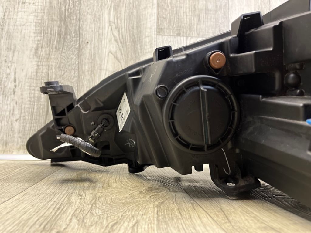 68370844AD | Фара прав. CHRYSLER PACIFICA 16-20 - Фото 11