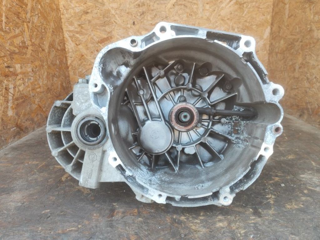 31020-35000 | МКПП SSANGYONG TIVOLI 15-19 - Фото 2