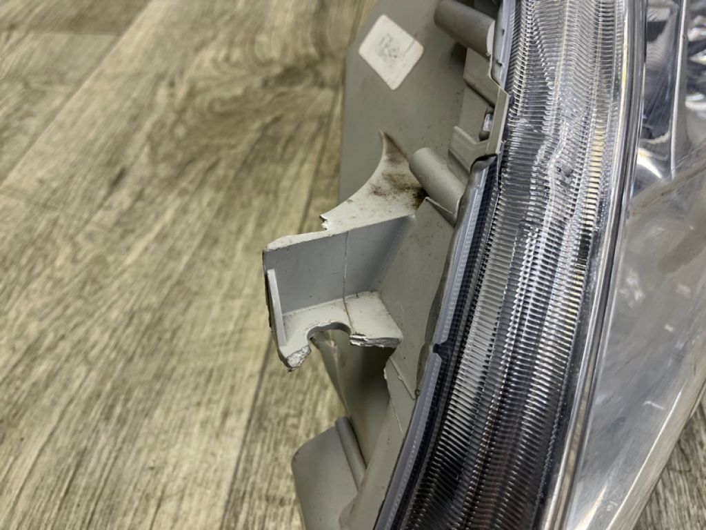 81150-06500 | Фара лів. TOYOTA CAMRY 40 06-11 - Фото 15