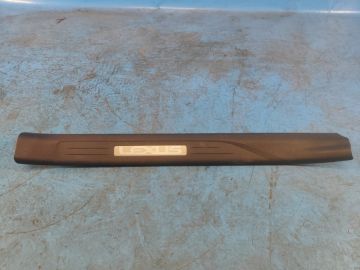 Накладка порога внутрішня передн. лів. LEXUS LBX 23-