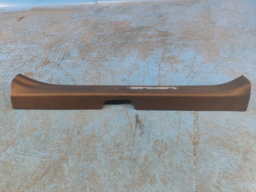 67914-52380 | Накладка порога внутрішня передн. лів. LEXUS LBX 23- - Фото 2