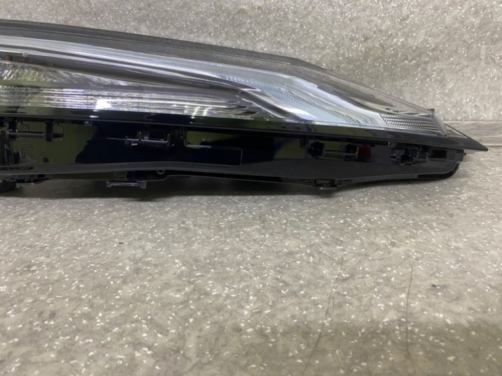 261246RR0D | Дневной ходовой огонь прав. NISSAN X-TRAIL/ROGUE T33 20- - Фото 3