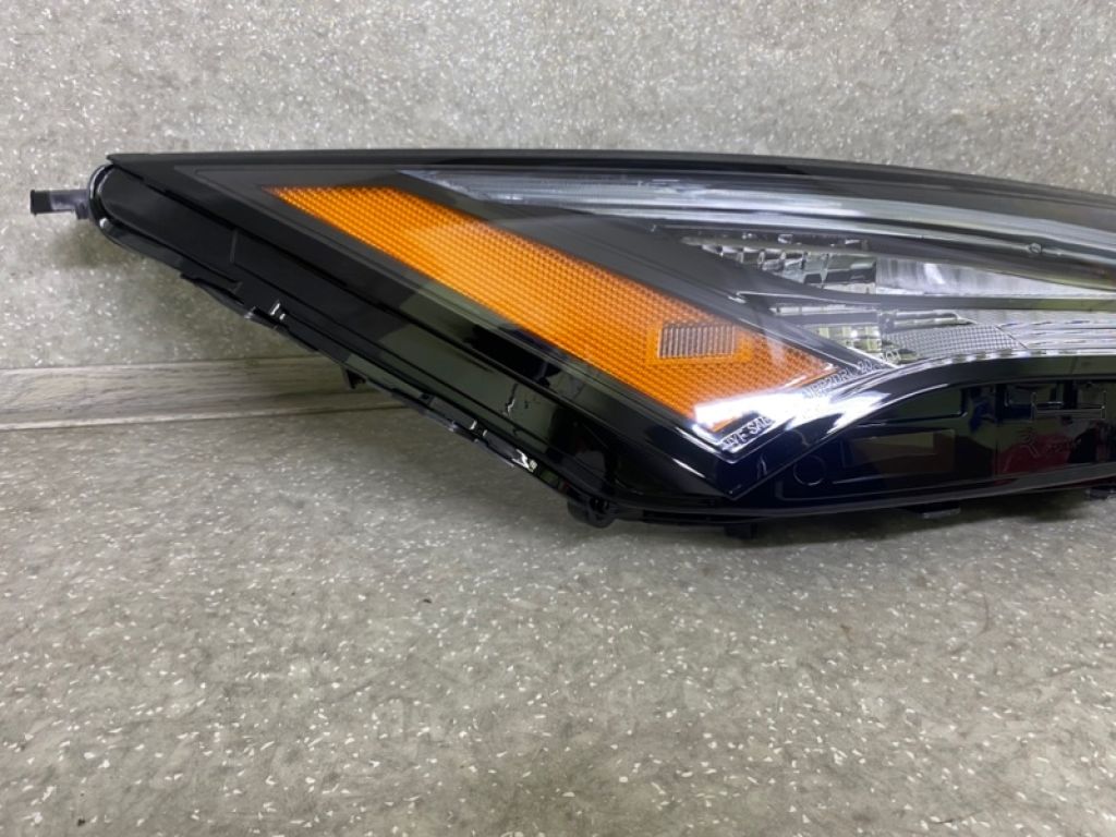 261246RR0D | Дневной ходовой огонь прав. NISSAN X-TRAIL/ROGUE T33 20- - Фото 4