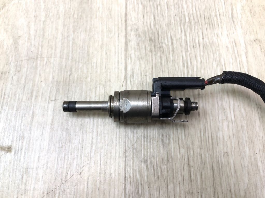 31303495 | Форсунка топливная VOLVO S60 13-18 - Фото 3