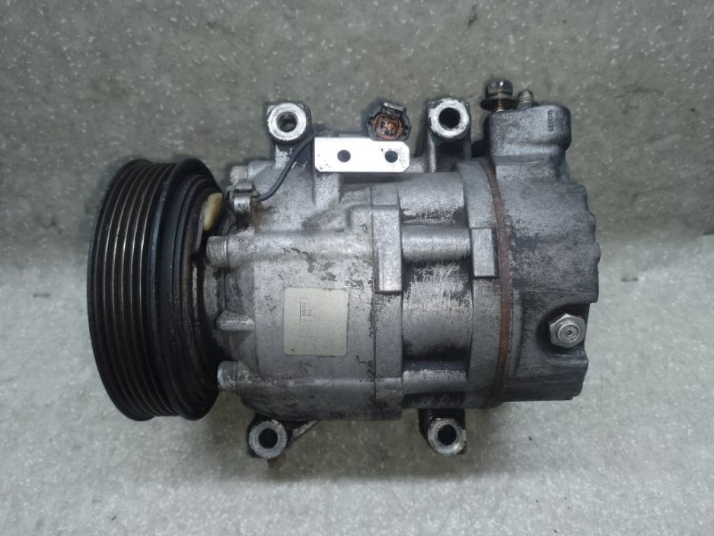 92600-AU010 | Компресор кондиціонера NISSAN X-TRAIL T30 01-07 - Фото 2