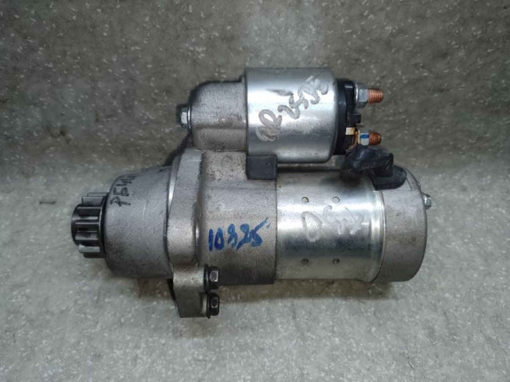 23300-8H300 | стартер NISSAN X-TRAIL T30 01-07