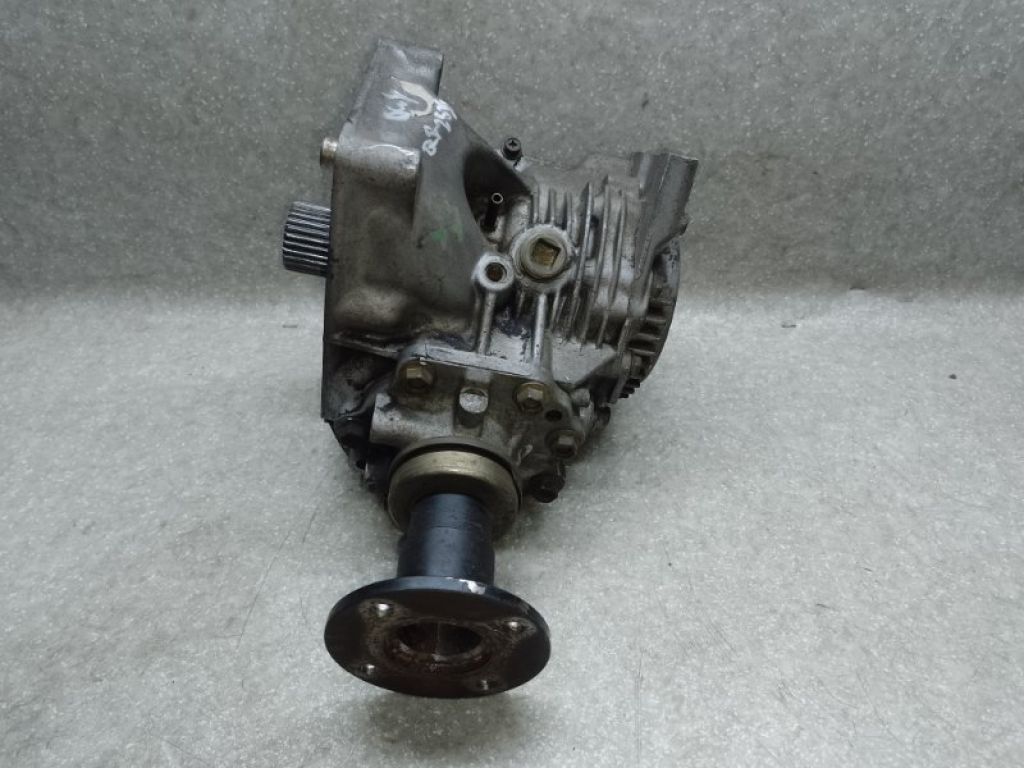 331008H503 | Роздавальна коробка NISSAN X-TRAIL T30 01-07 - Фото 2