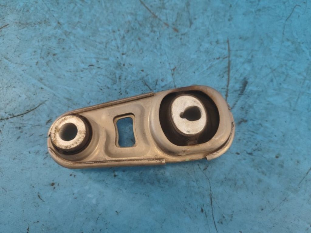 11360-6LA0A | Подушка двигуна нижня NISSAN X-TRAIL/ROGUE T33 20- - Фото 2