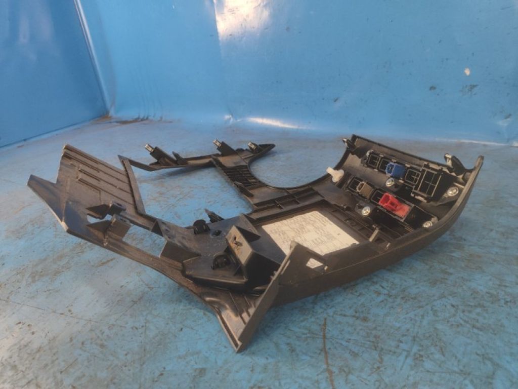 68106-6RB0A | Пластик салону передн. лів. NISSAN X-TRAIL/ROGUE T33 20- - Фото 4