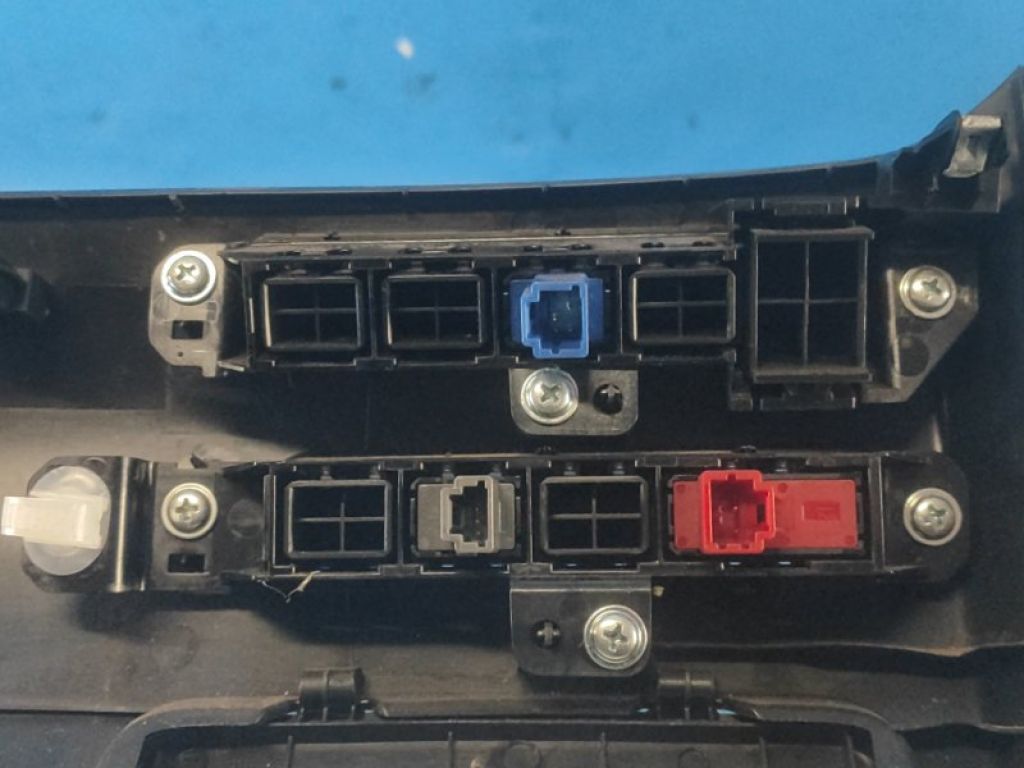 68106-6RB0A | Пластик салону передн. лів. NISSAN X-TRAIL/ROGUE T33 20- - Фото 7