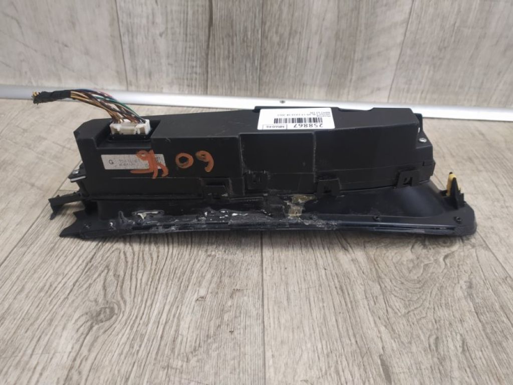 BBM2611J0F | монітор MAZDA 3 BL 09-13 - Фото 4