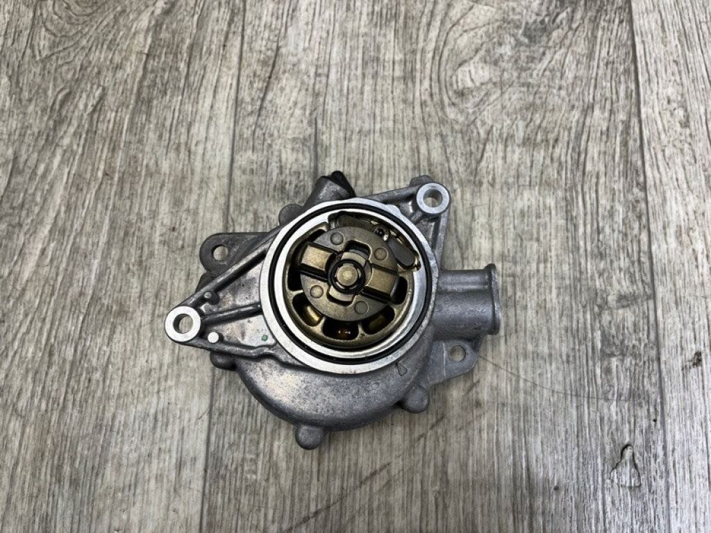 11 66 7 556 919 | Вакуумний насос MINI COOPER S CLUBMAN R55 05-14